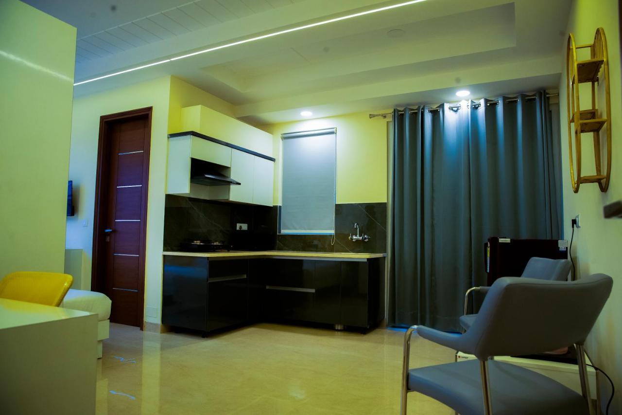 Lime Tree Luxury Studio - Service Apartment Near Artemis Hospital ,Gurgaon Luaran gambar